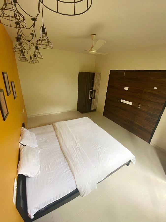 Cozy Stays - Tranquil Times Lonavala Ngoại thất bức ảnh